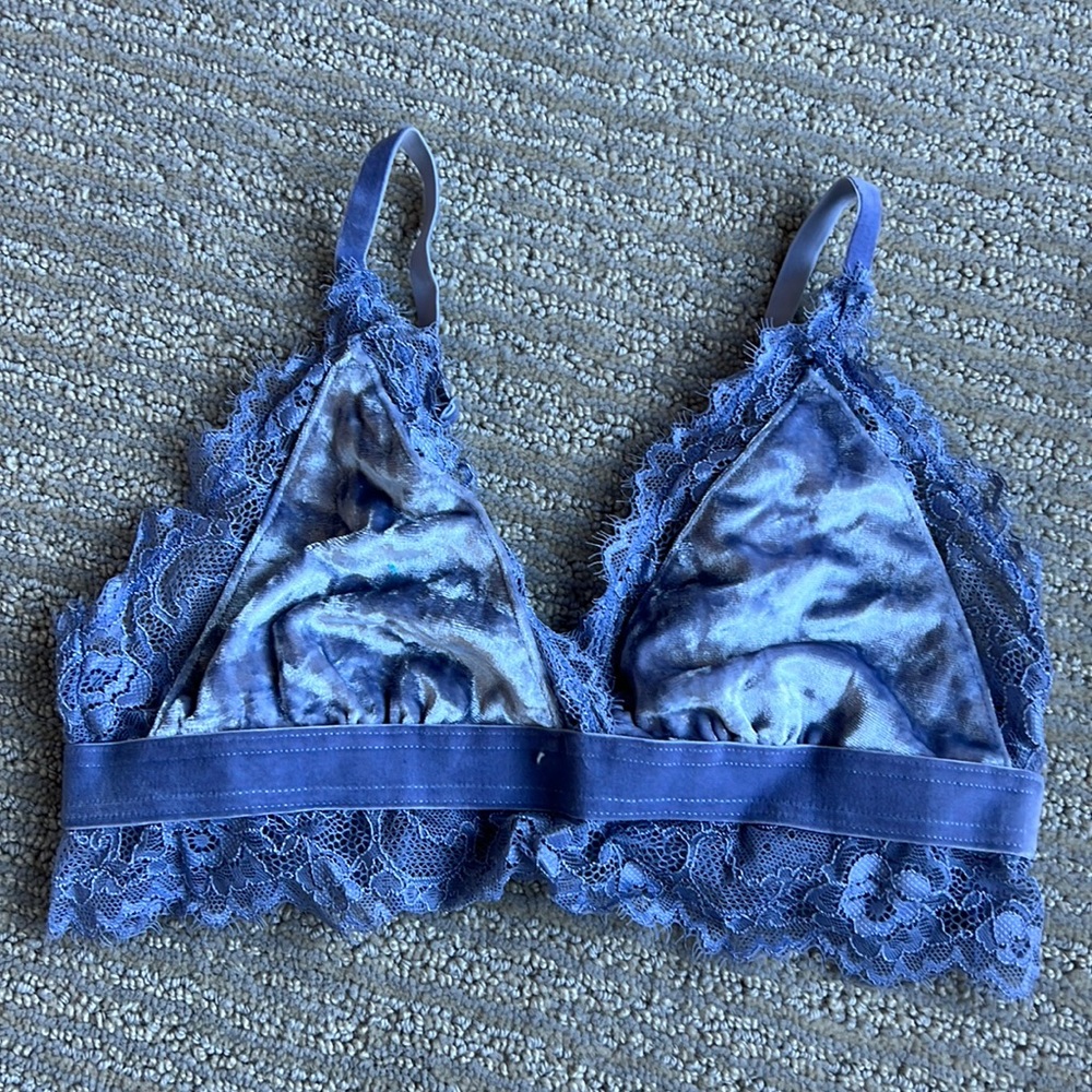 Forever 21 purple velvet lace bralette